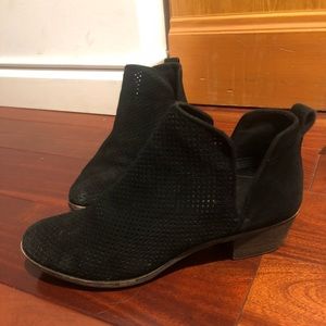 Ankle booties